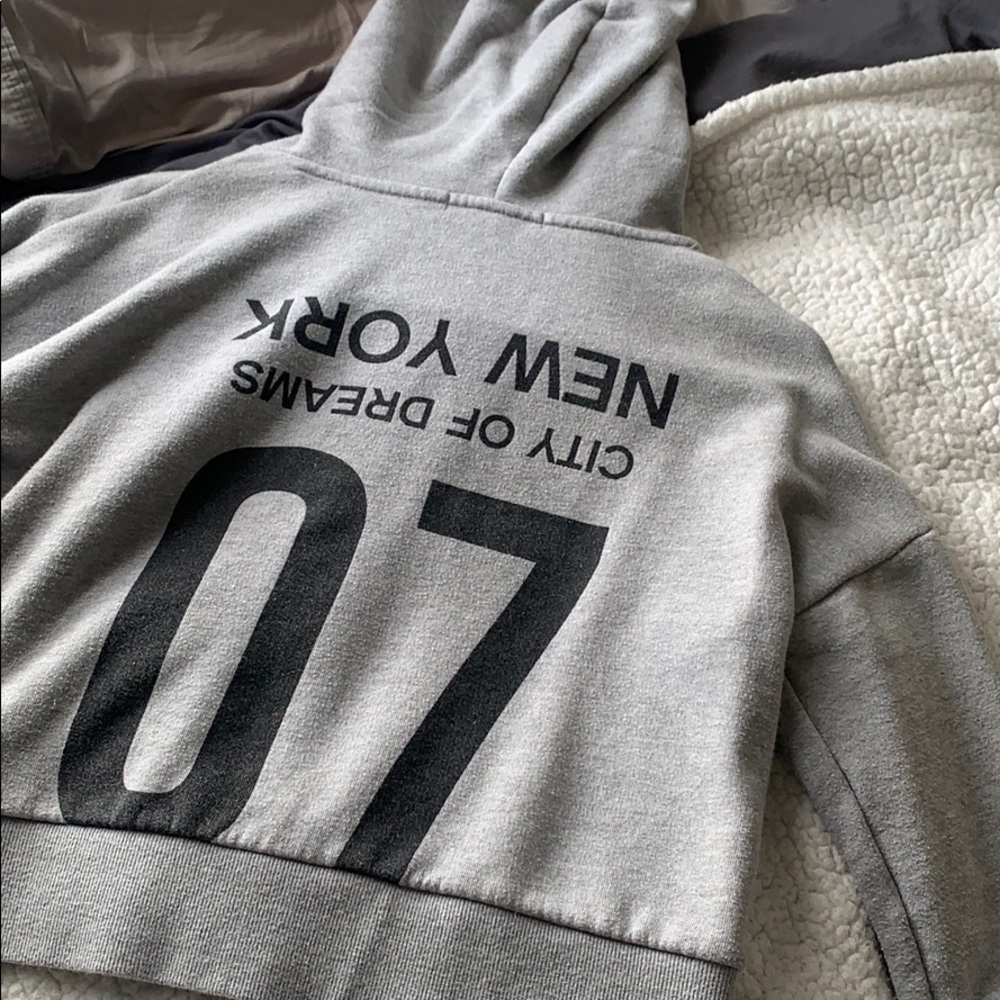 Cropped sweatshirt BUNDLE&SAVE✨